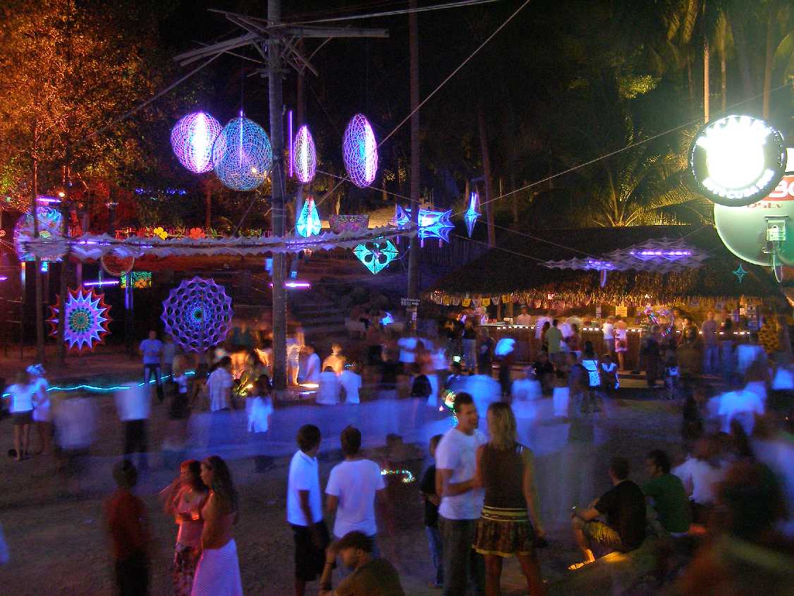 Full Moon Dance