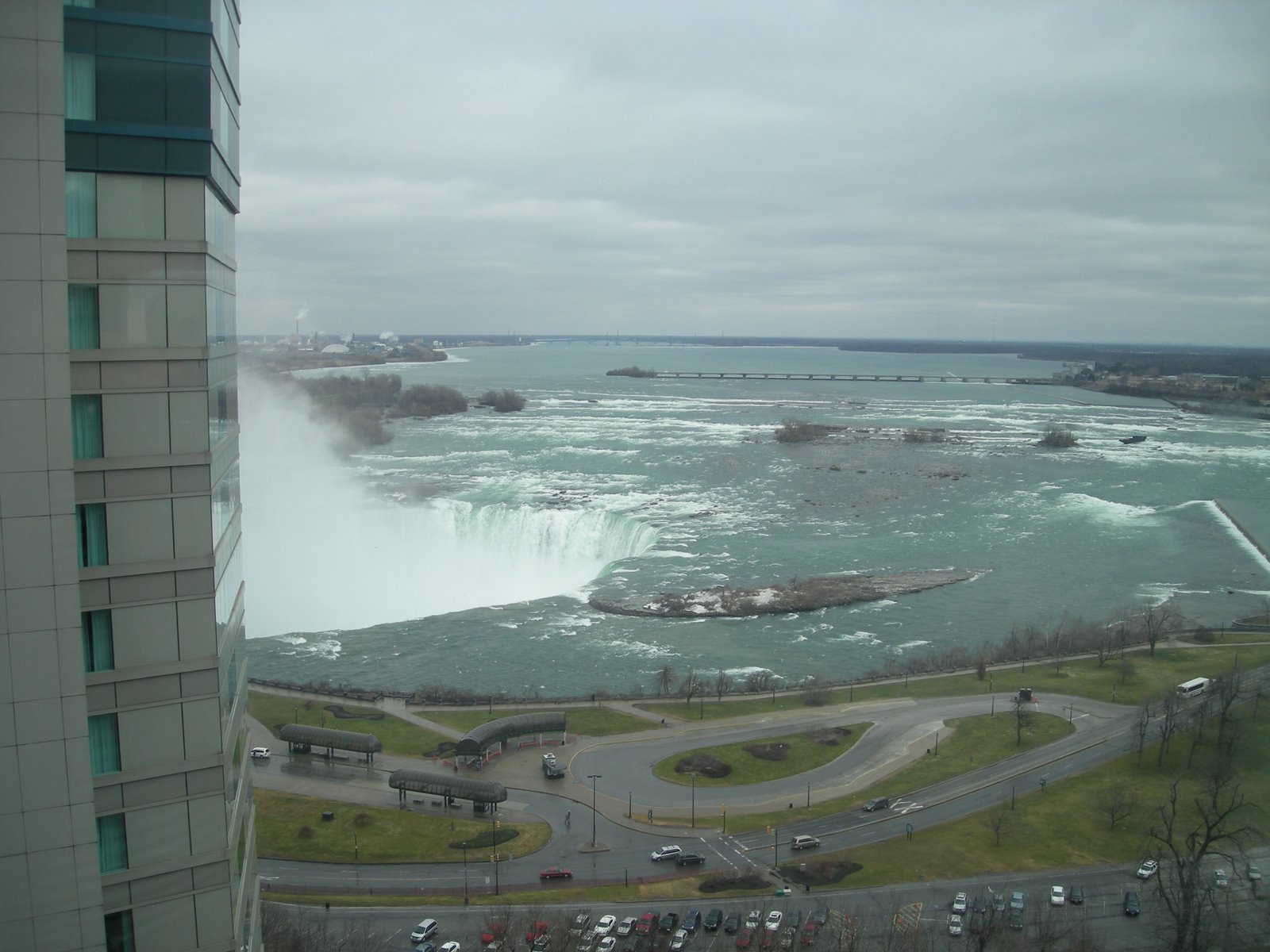 Off-Season Travel: Niagara Falls