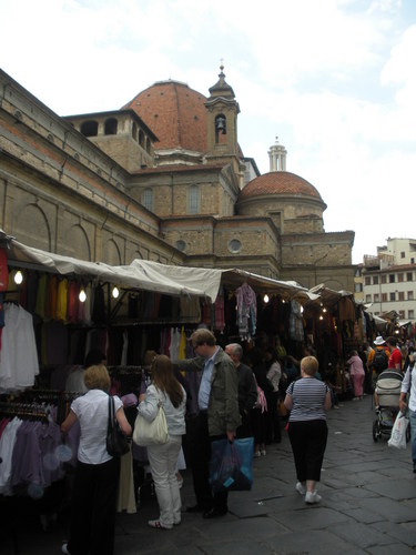 How to Shop and Dress Like an Italian