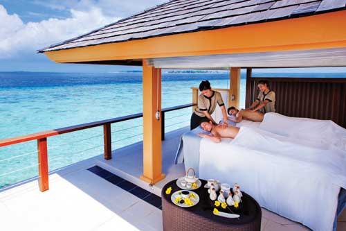 Upgrade Us! 5 Ways to Score First-Class Service on Your Honeymoon