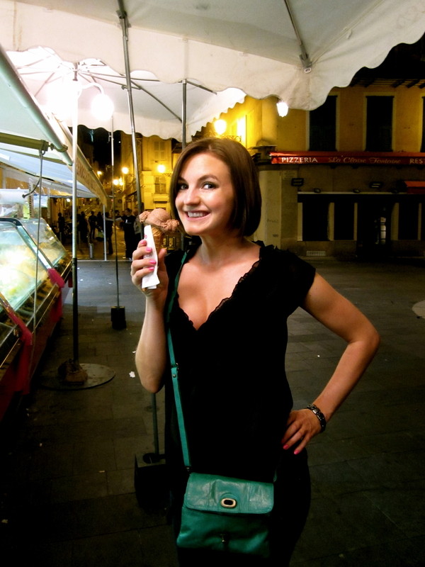 Lost Girl of the Week: Christine Amorose