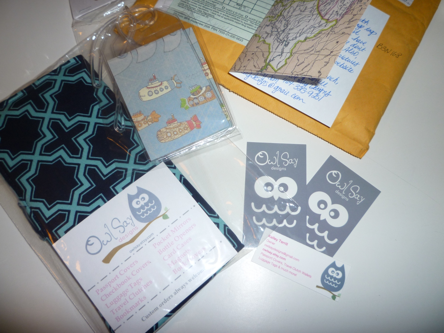 Product Review: Owl Say Fabric Travel Clutch