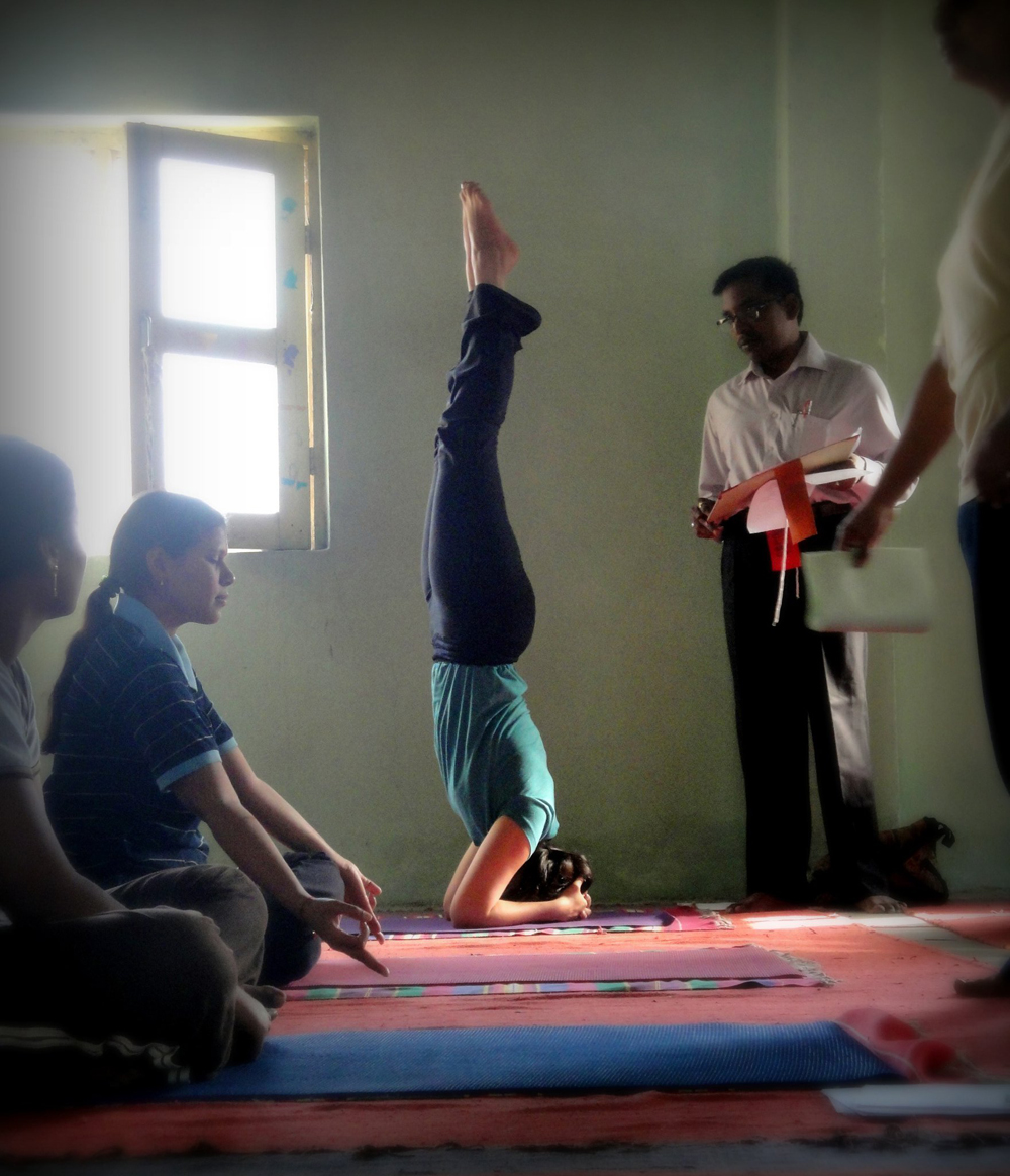Meditative Mountains: Learning Yoga and Meditation in India