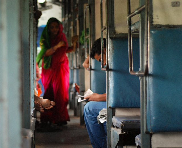 Indian Sleeper Trains: 5 Tips to Travel like a Pro