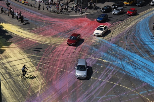 The LG Travel News Roundup: Busy Berlin Intersection Gets a Splash of Color