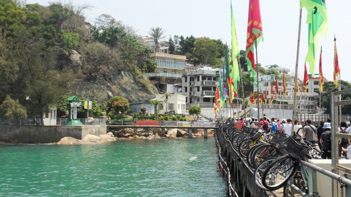 Hong Kong Highlights: 4 Must-See Sights