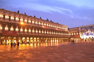 How To Travel Venice On The Cheap